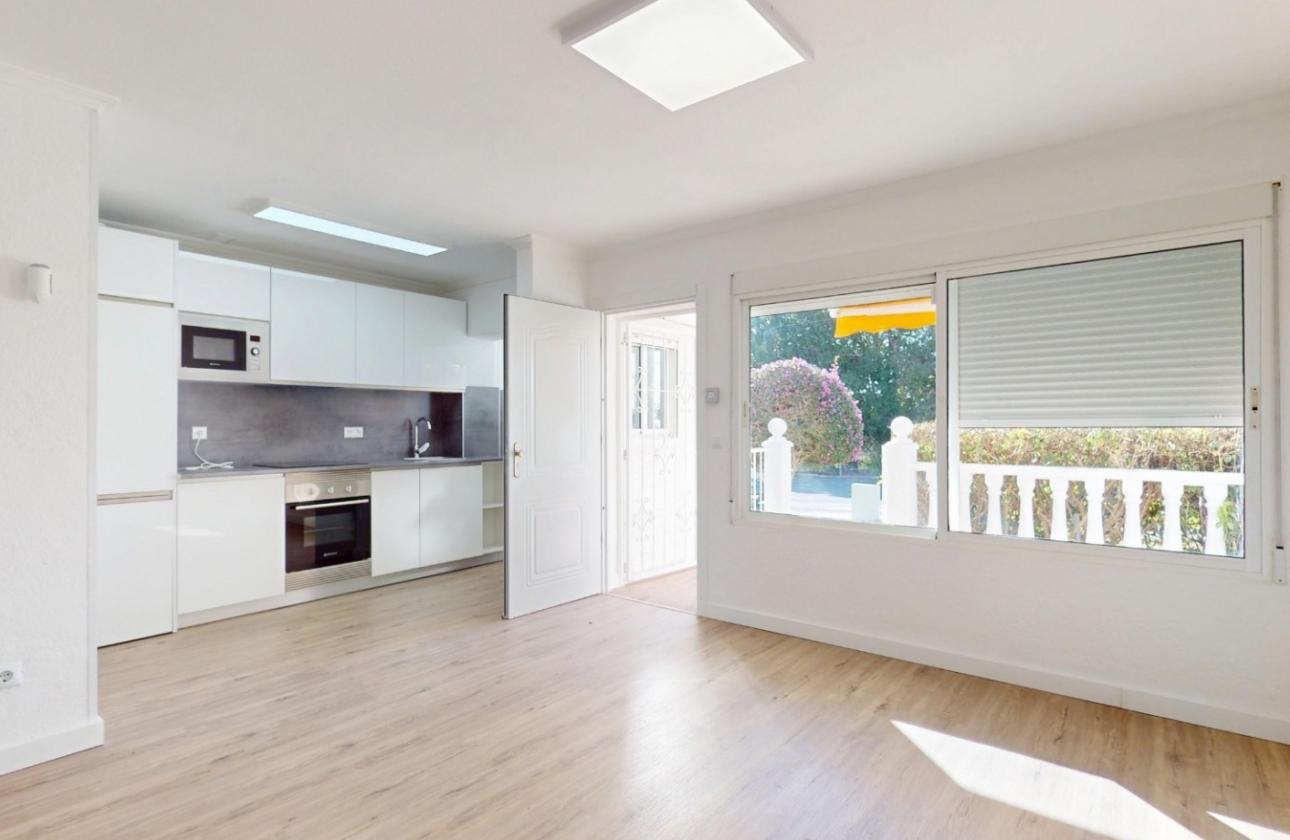 Reventa - Apartamento / piso - Orihuela Costa - Villamartín