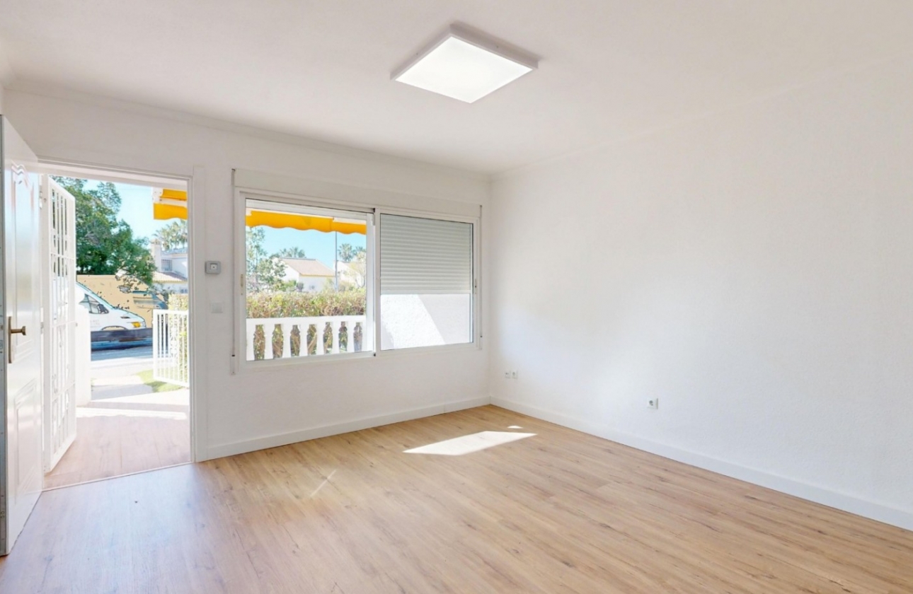 Reventa - Apartamento / piso - Orihuela Costa - Villamartín