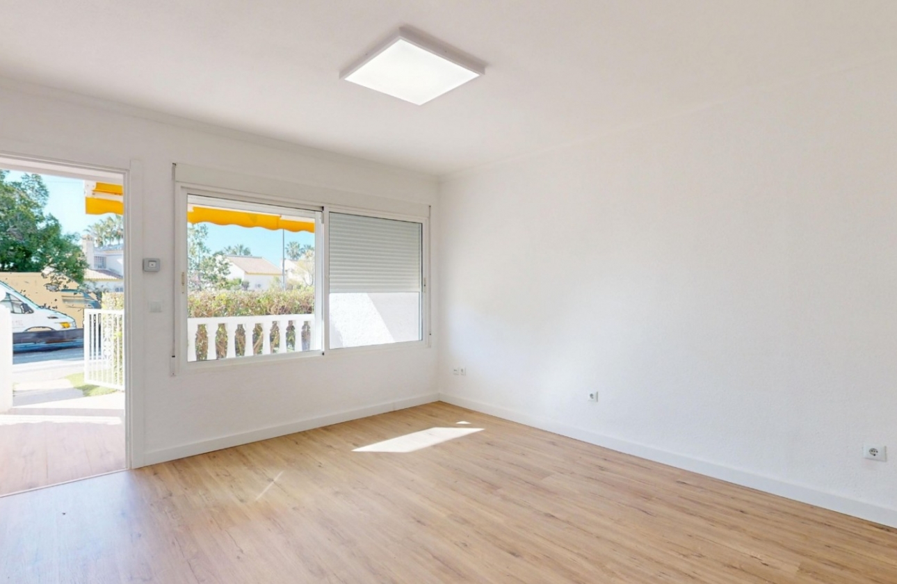 Reventa - Apartamento / piso - Orihuela Costa - Villamartín