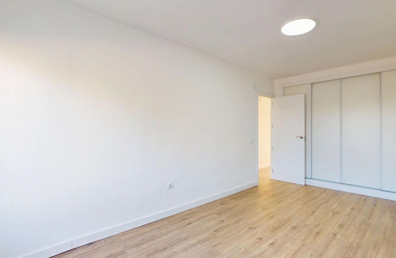 Reventa - Apartamento / piso - Orihuela Costa - Villamartín