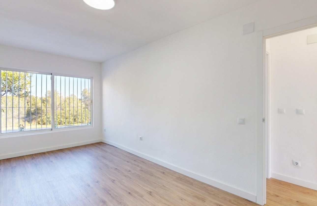 Reventa - Apartamento / piso - Orihuela Costa - Villamartín