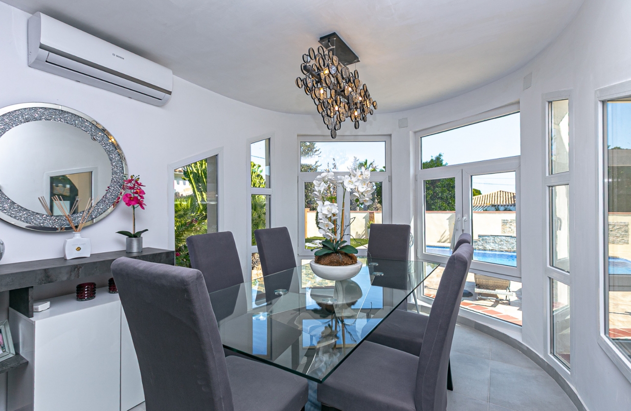 Resale - Villa - Campoamor - Lomas de Don Juan