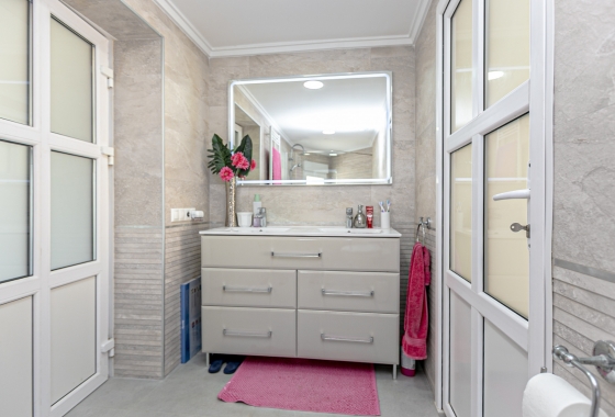 Resale - Villa - Campoamor - Lomas de Don Juan