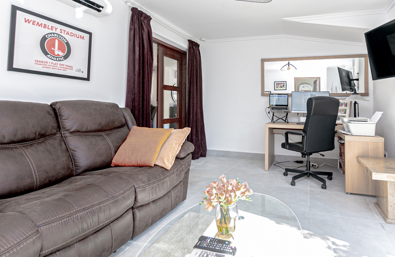 Resale - Villa - Campoamor - Lomas de Don Juan