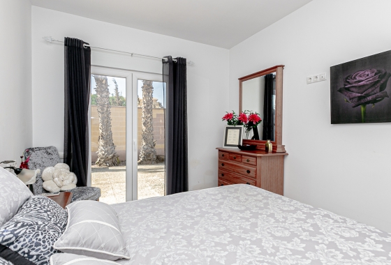 Resale - Villa - Campoamor - Lomas de Don Juan