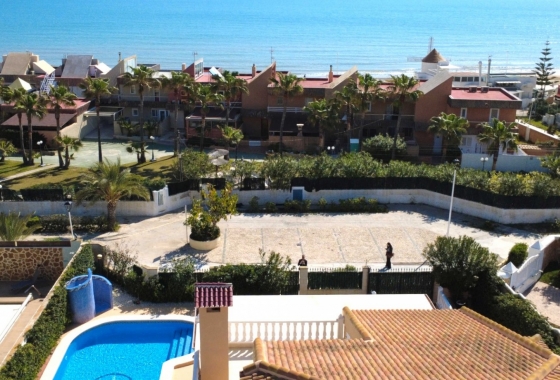 Reventa - Villa - Torrevieja - Torrelamata - La Mata