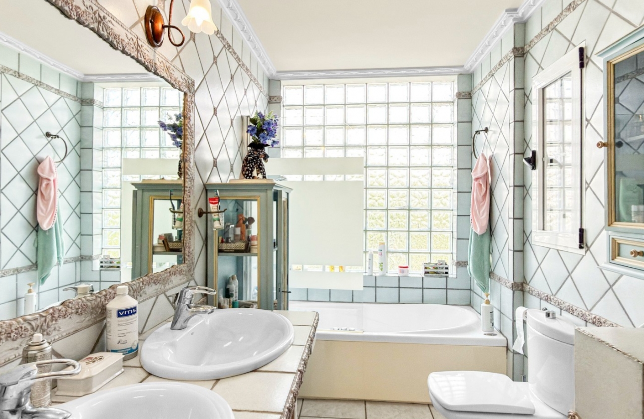 Reventa - Villa - Torrevieja - Torrelamata - La Mata