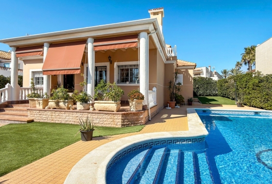 Reventa - Villa - Torrevieja - Torrelamata - La Mata
