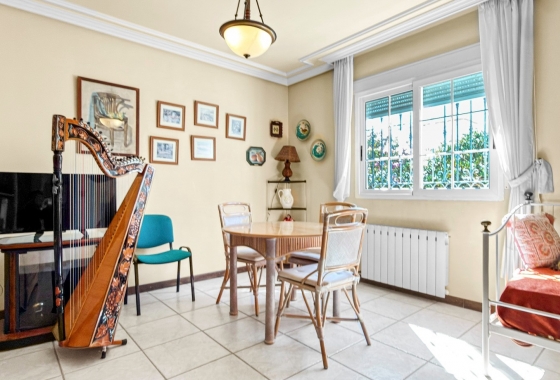 Reventa - Villa - Torrevieja - Torrelamata - La Mata