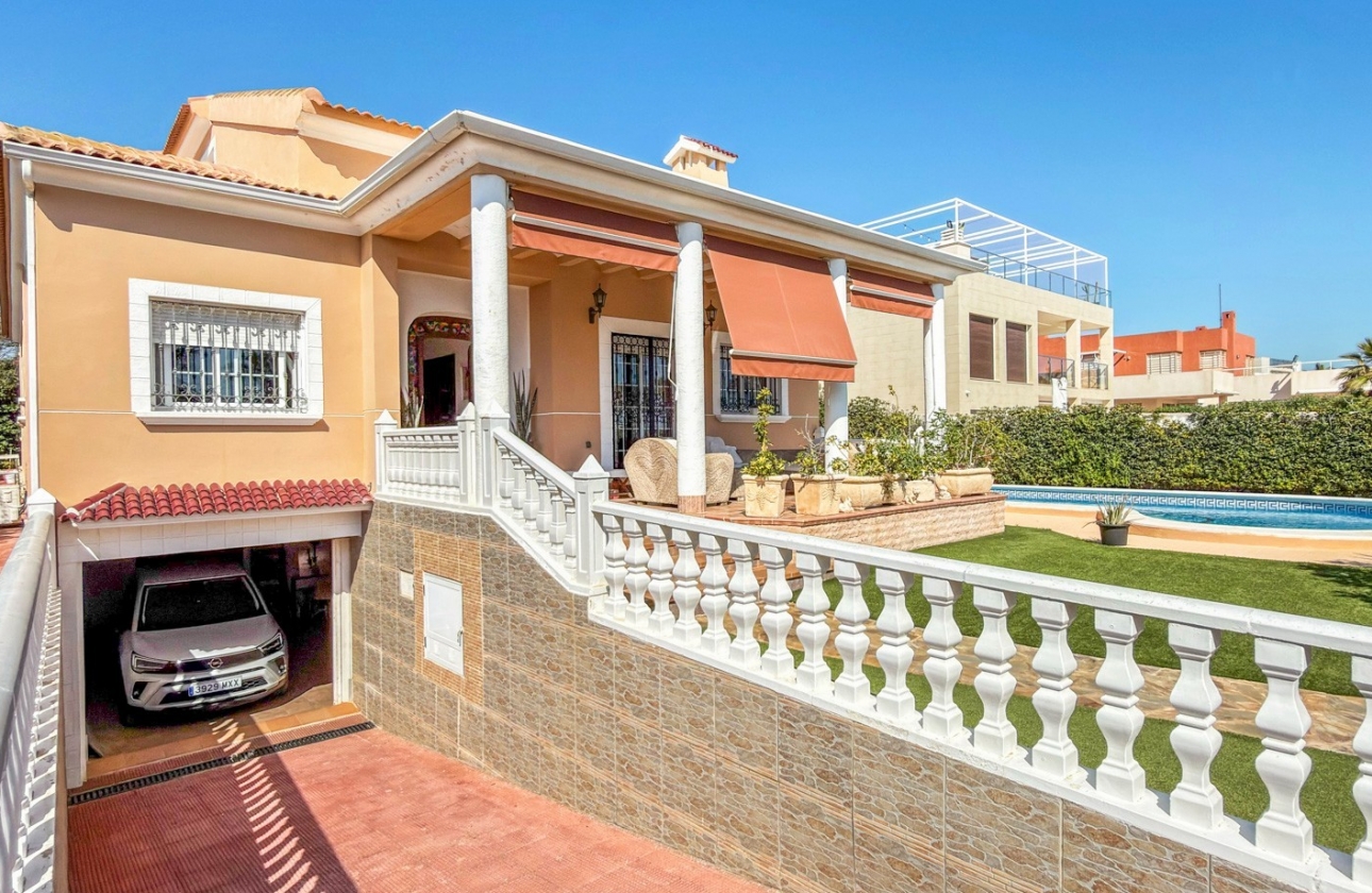 Reventa - Villa - Torrevieja - Torrelamata - La Mata