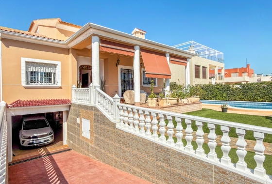 Reventa - Villa - Torrevieja - Torrelamata - La Mata