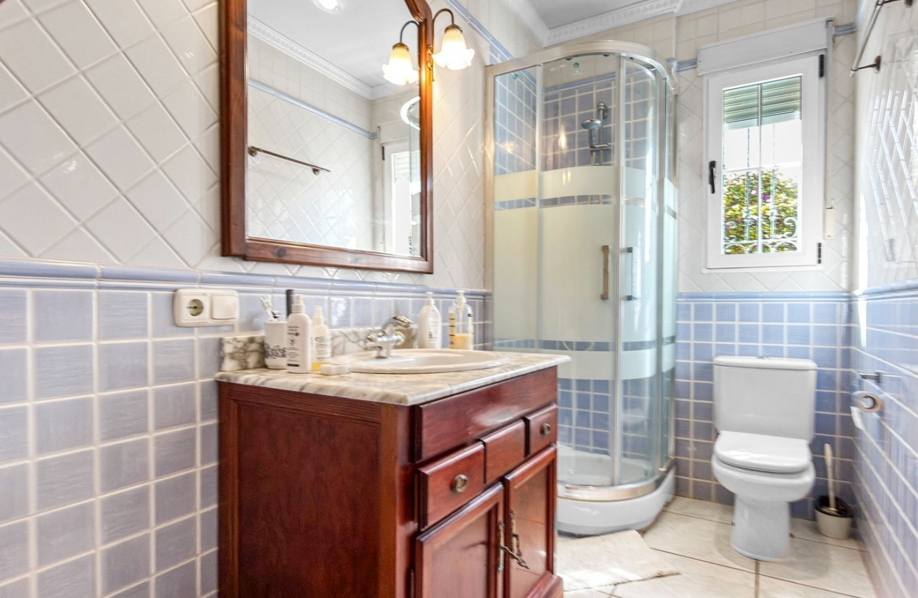 Reventa - Villa - Torrevieja - Torrelamata - La Mata