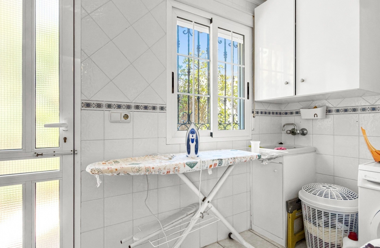 Reventa - Villa - Torrevieja - Torrelamata - La Mata