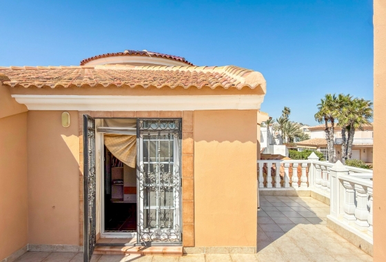 Reventa - Villa - Torrevieja - Torrelamata - La Mata