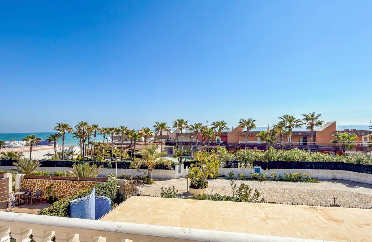 Reventa - Villa - Torrevieja - Torrelamata - La Mata