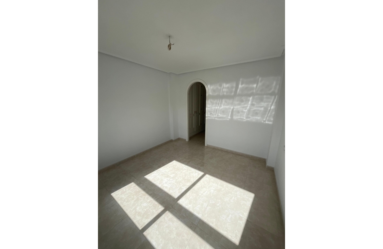 Obra nueva - Apartamento / piso - Orihuela Costa