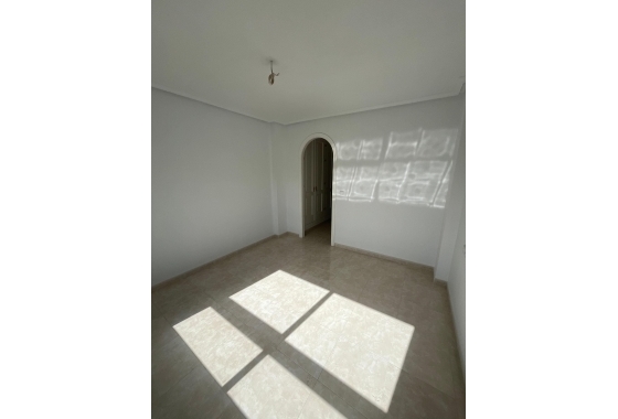 Obra nueva - Apartamento / piso - Orihuela Costa