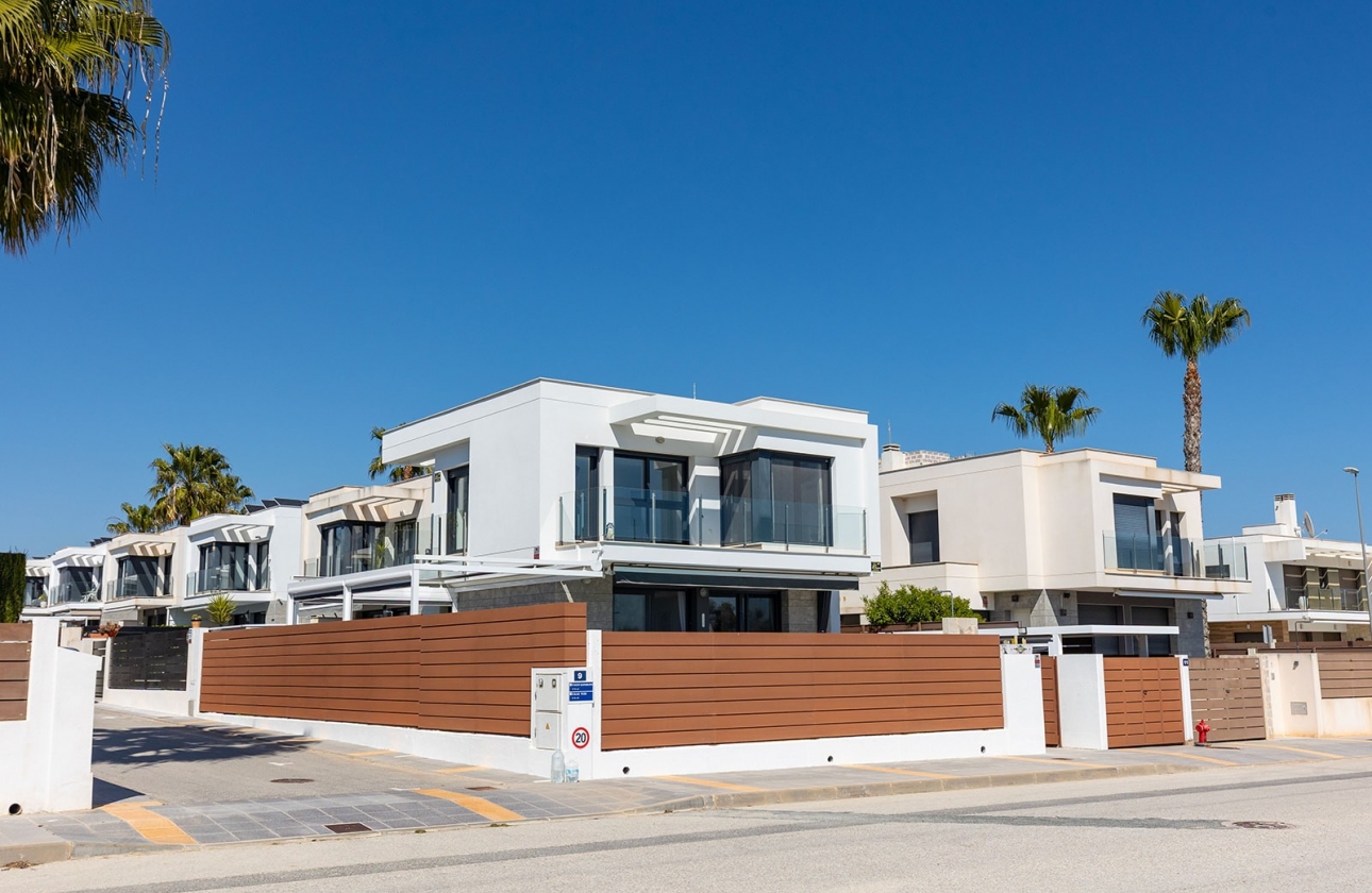 Herverkoop - Villa - Vistabella Golf