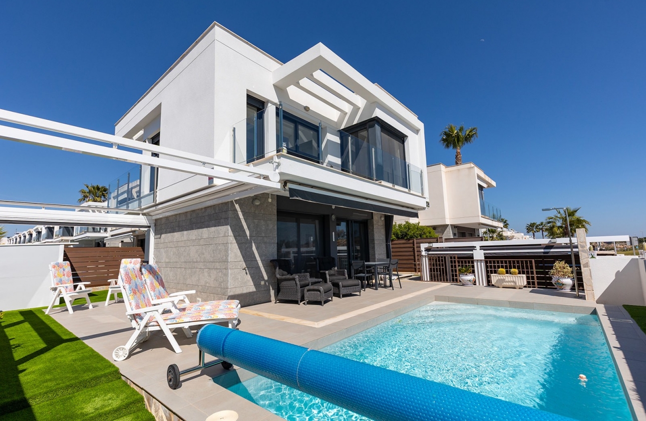 Herverkoop - Villa - Vistabella Golf