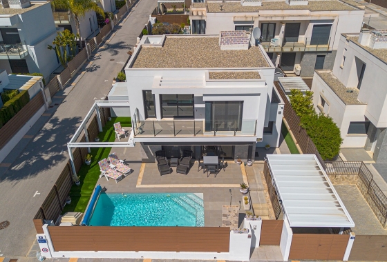 Herverkoop - Villa - Vistabella Golf