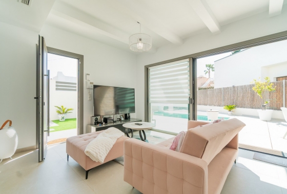 Reventa - Villa - Orihuela Costa - Villamartin Golf