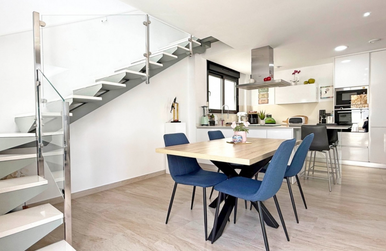 Reventa - Villa - Orihuela Costa - Villamartín