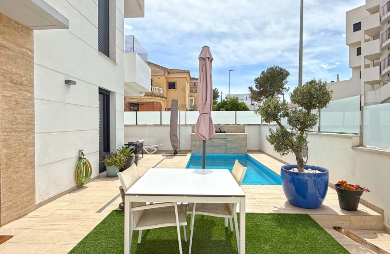Reventa - Villa - Orihuela Costa - Villamartín