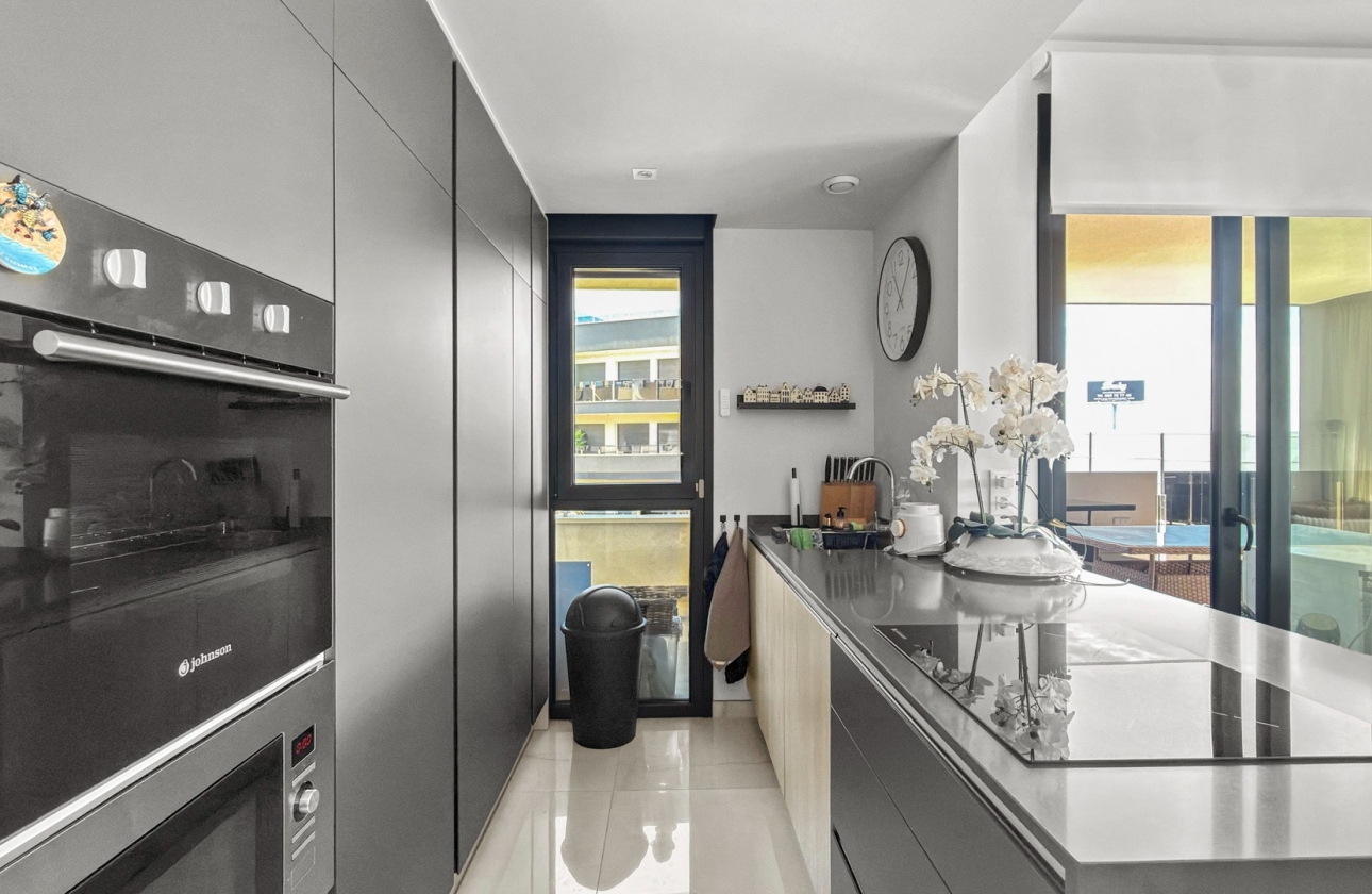 Resale - Apartment / flat - Orihuela Costa - Playa Flamenca