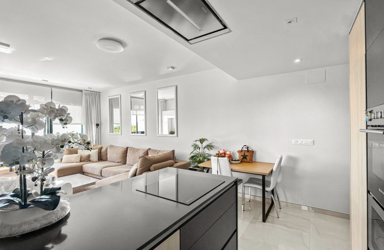 Resale - Apartment / flat - Orihuela Costa - Playa Flamenca