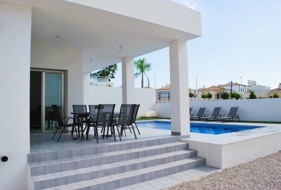 Resale - Villa - La Marina