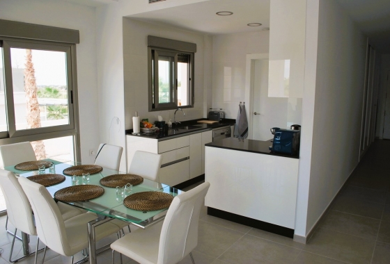 Resale - Villa - La Marina