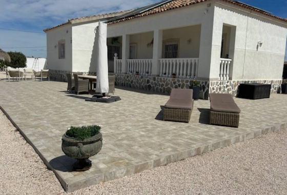 Resale - Finca / Country Property - Rafal