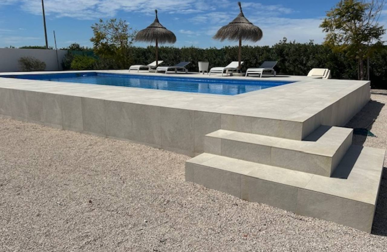 Resale - Finca / Country Property - Rafal