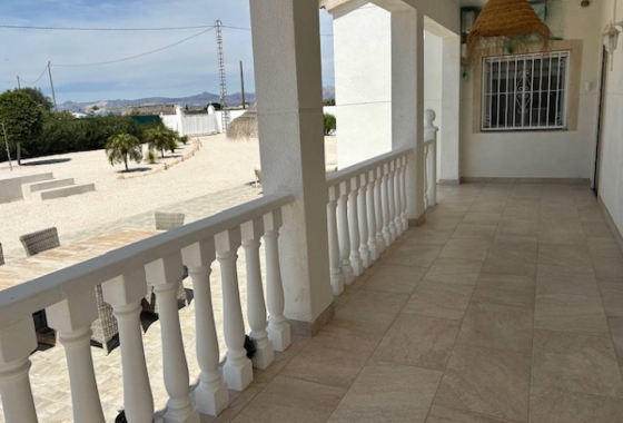 Resale - Finca / Country Property - Rafal