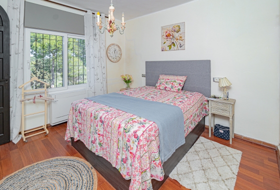 Reventa - Villa - Villamartin - Fortuna