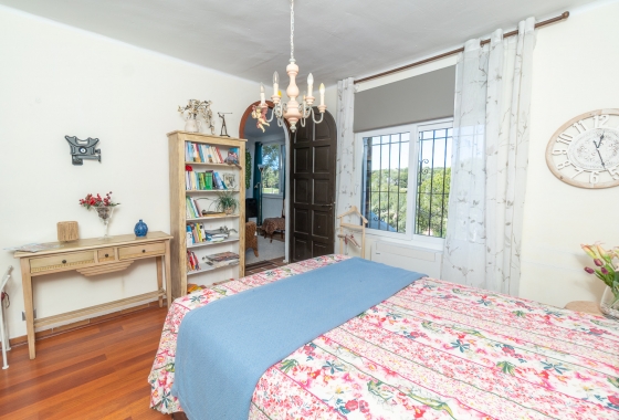 Reventa - Villa - Villamartin - Fortuna