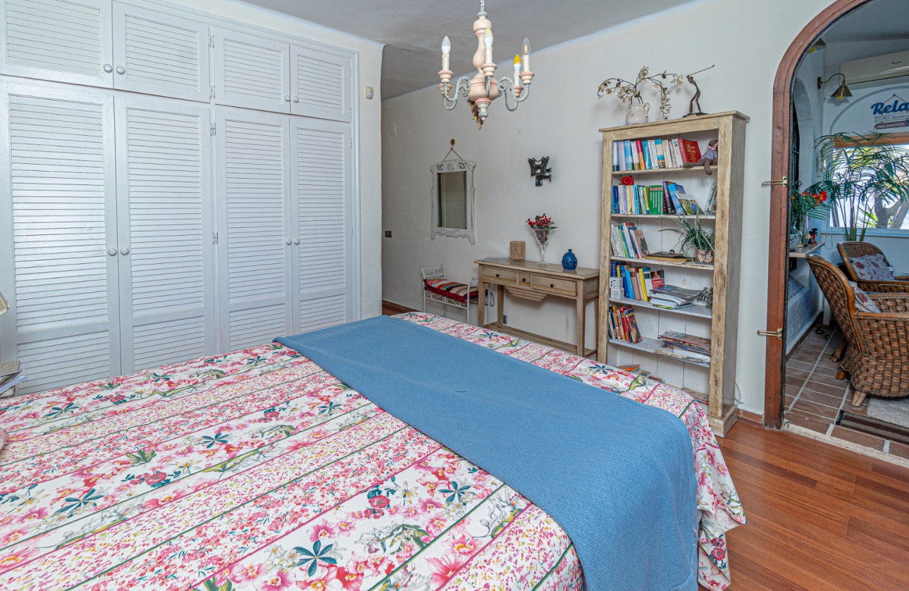 Reventa - Villa - Villamartin - Fortuna