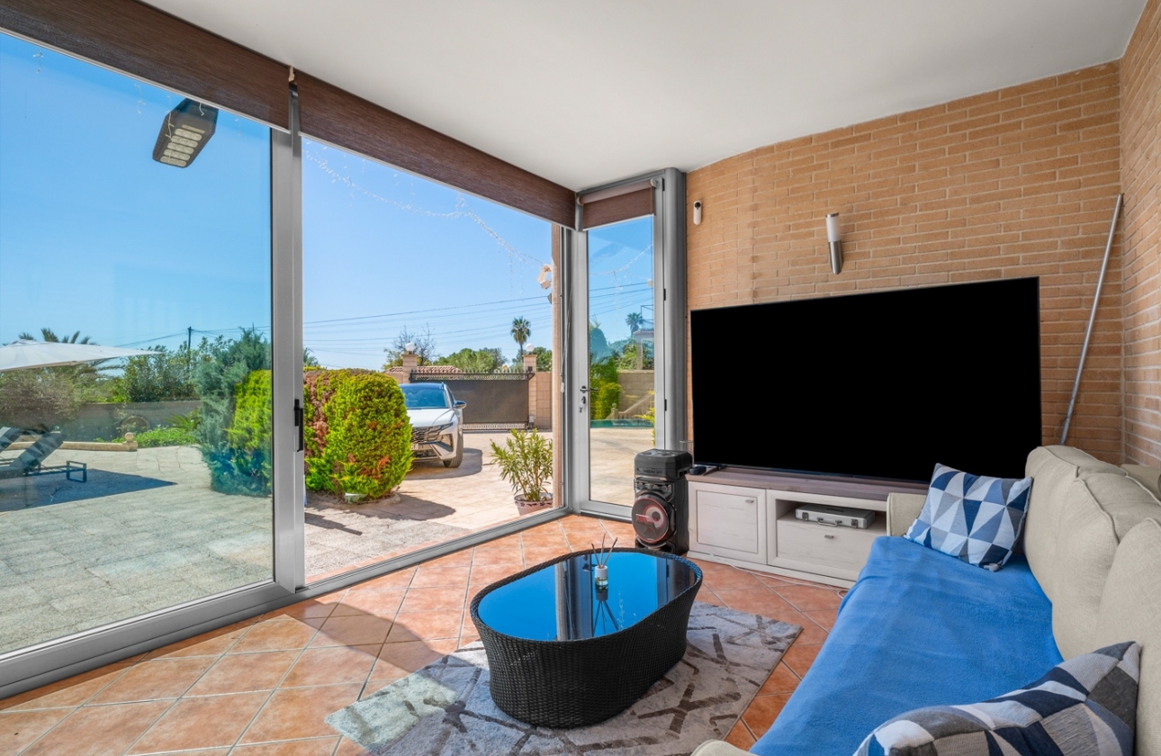 Resale - Finca / Country Property - Crevillente