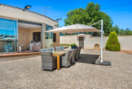 Resale - Finca / Country Property - Crevillente