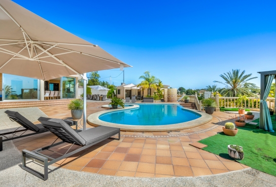 Resale - Finca / Country Property - Crevillente
