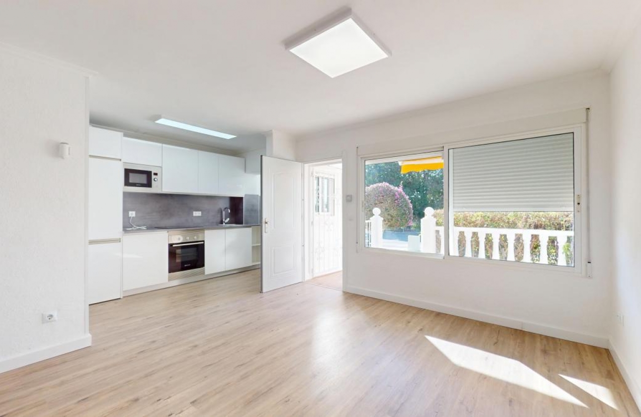 Revente - Appartement - Villamartin