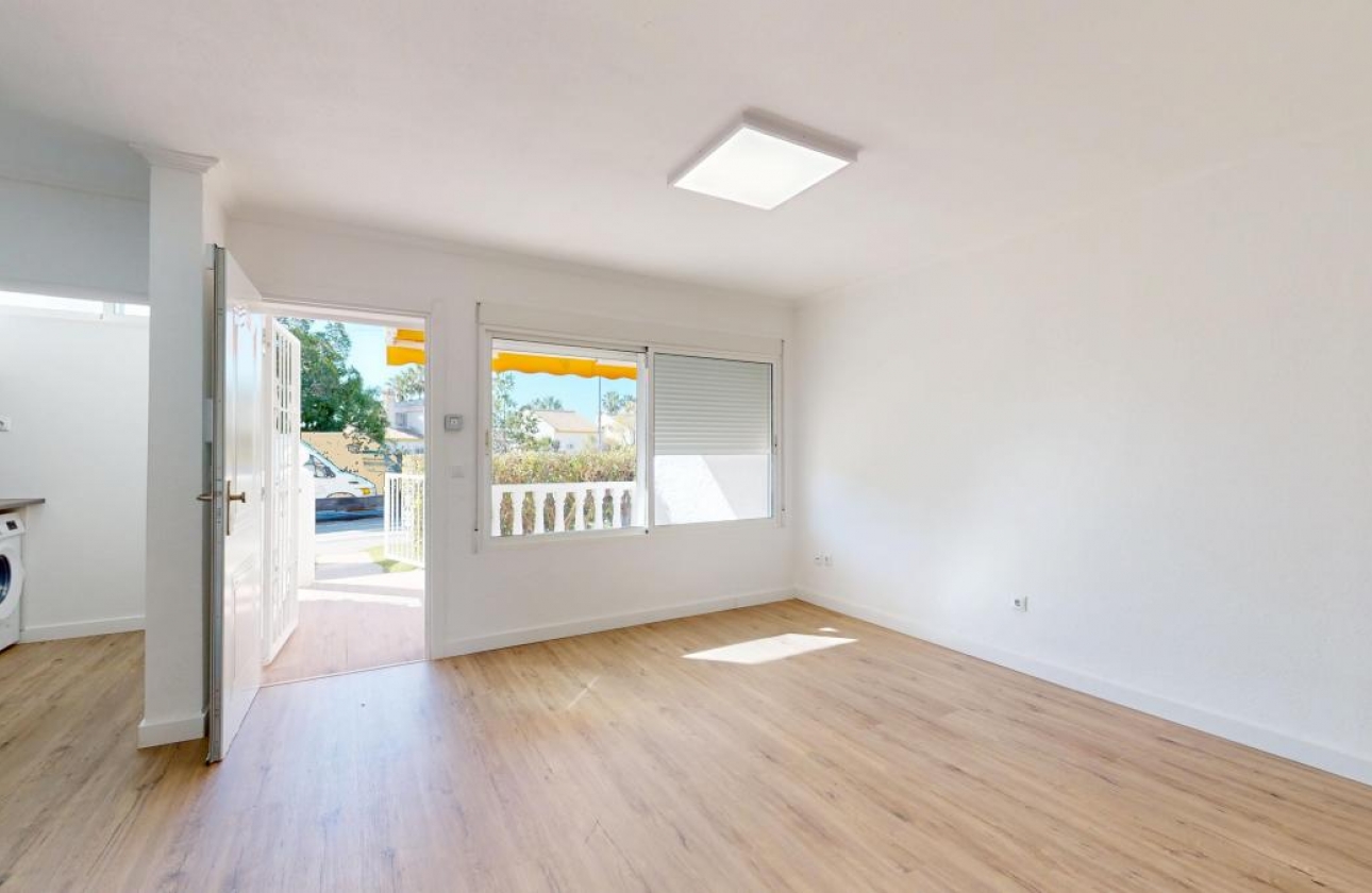 Revente - Appartement - Villamartin