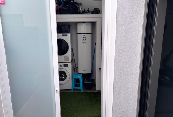 Reventa - Villa - Los Montesinos - La Herada