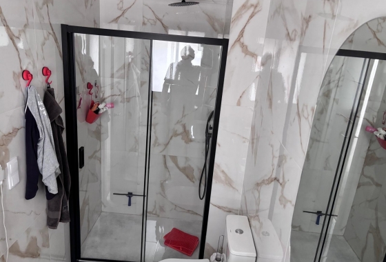 Reventa - Villa - Los Montesinos - La Herada