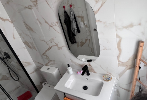 Reventa - Villa - Los Montesinos - La Herada