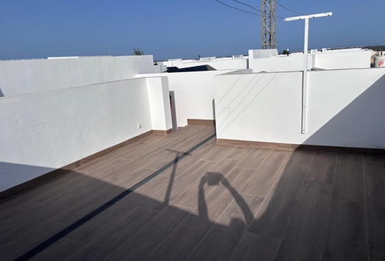 Reventa - Villa - Los Montesinos - La Herada