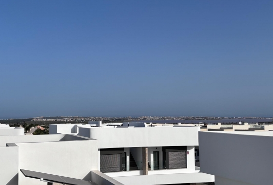 Reventa - Villa - Los Montesinos - La Herada