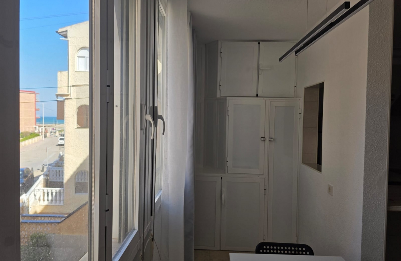 Reventa - Apartamento / piso - La Mata - Playa