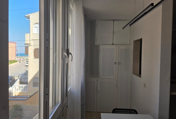 Reventa - Apartamento / piso - La Mata - Playa