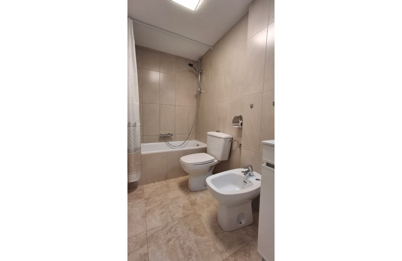 Reventa - Apartamento / piso - La Mata - Playa